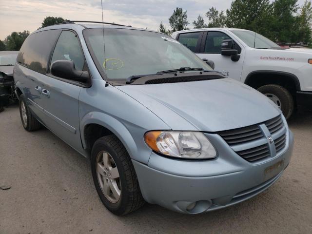 DODGE GRAND CARA 2005 with VIN 2D4GP44L65R157540 - Photo from auction