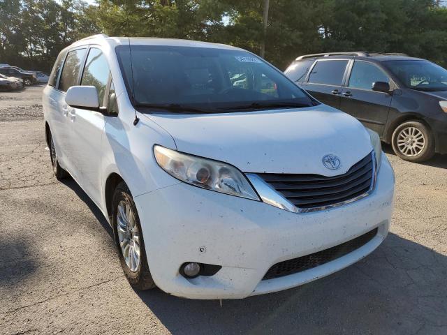 Photo 1 from auction – 2013 TOYOTA SIENNA XLE with VIN 5TDYK3DC1DS285488