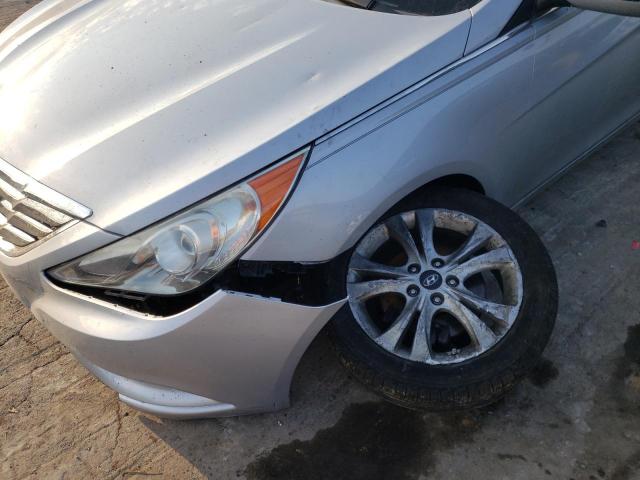 Photo 9 from auction – 2011 HYUNDAI SONATA SE with VIN 5NPEC4AC8BH002453
