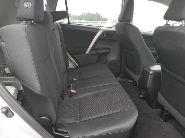 Photo 6 from auction – 2018 TOYOTA RAV4 LE with VIN 2T3BFREV9JW781775