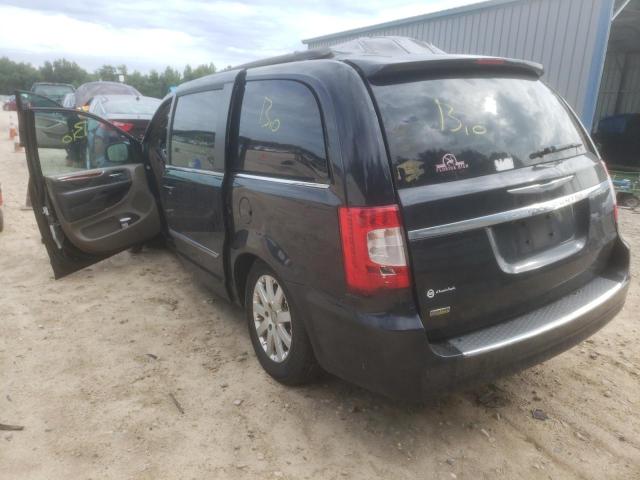 Photo 3 from auction – 2016 CHRYSLER TOWN & COU with VIN 2C4RC1BG8GR148055