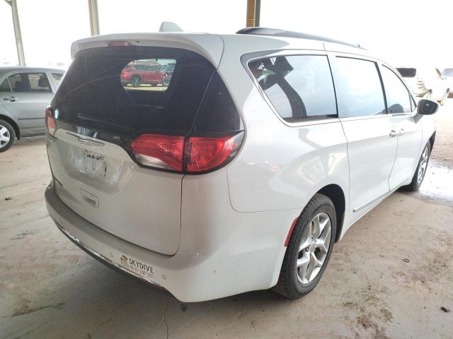 Photo 4 from auction – 2017 CHRYSLER PACIFICA T with VIN 2C4RC1BG4HR831291