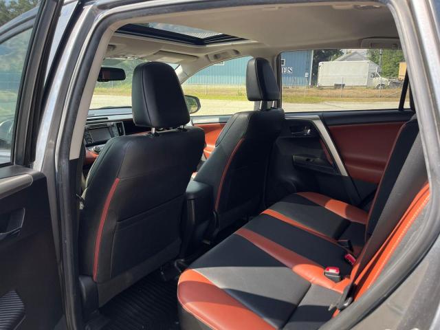 Photo 6 from auction – 2015 TOYOTA RAV4 LIMIT with VIN JTMDFREV7FD170253