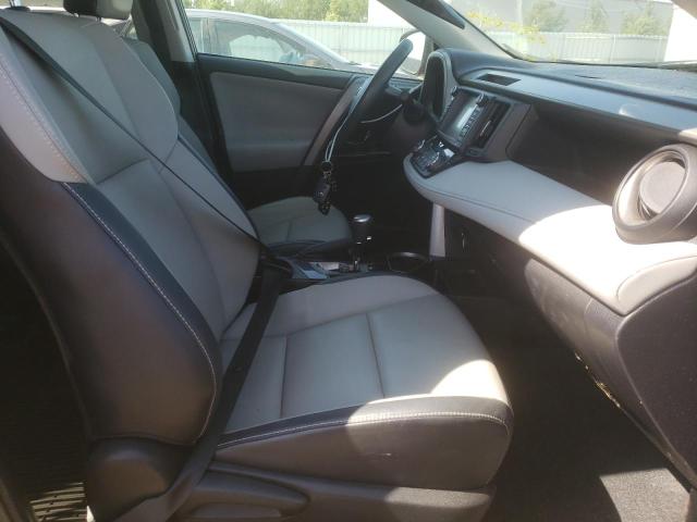 Photo 5 from auction – 2017 TOYOTA RAV4 LIMIT with VIN 2T3DFREV2HW646768