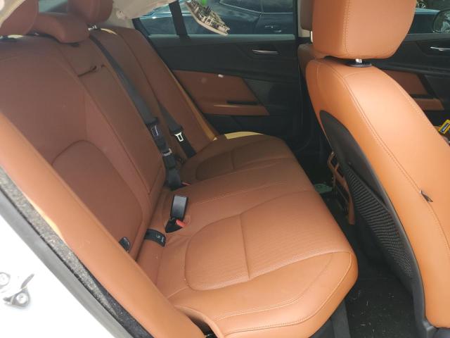 Photo 6 from auction – 2018 JAGUAR XE PORTFOL with VIN SAJAH4EV4JCP17561