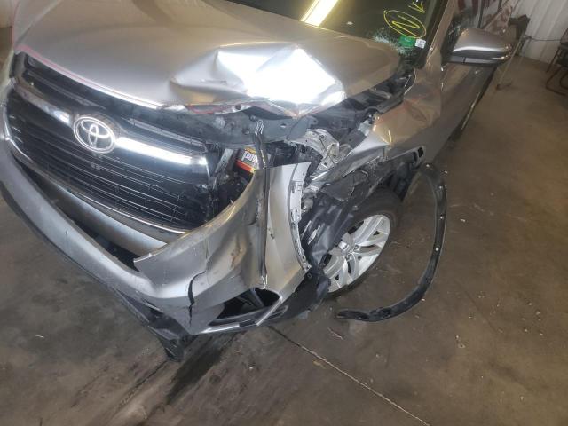 Photo 9 from auction – 2015 TOYOTA HIGHLANDER with VIN 5TDBKRFH9FS120941