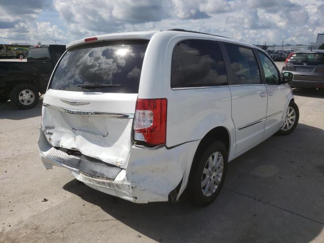 Photo 4 from auction – 2016 CHRYSLER TOWN & COU with VIN 2C4RC1BG1GR174092