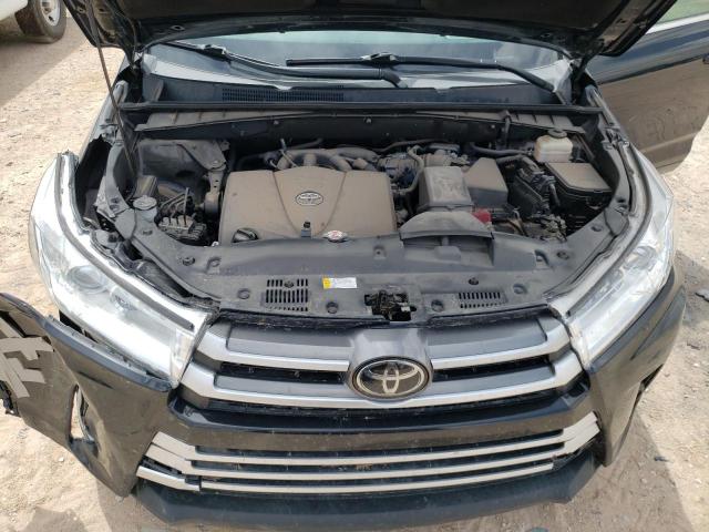 Photo 7 from auction – 2018 TOYOTA HIGHLANDER with VIN 5TDKZRFH4JS537341