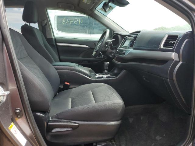 Photo 5 from auction – 2019 TOYOTA HIGHLANDER with VIN 5TDZARFH5KS061012