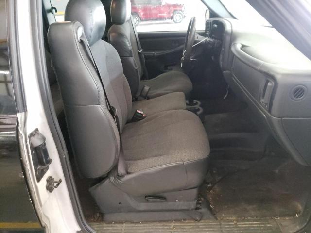Photo 5 from auction – 2001 CHEVROLET SILVERADO with VIN 2GCEC19V911182904