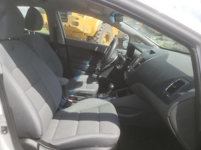 Photo 5 from auction – 2018 KIA FORTE LX with VIN 3KPFL4A73JE212436