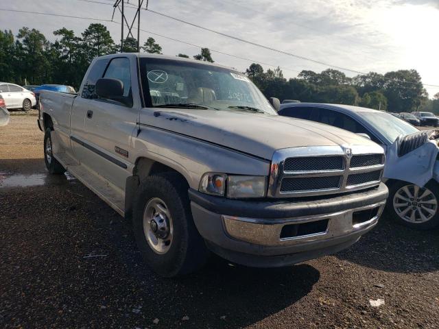 DODGE RAM 2500 2000 con VIN 3B7KC2365YG132528 - Foto de la subasta