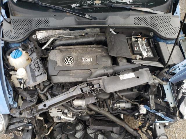 Photo 7 from auction – 2017 VOLKSWAGEN BEETLE SE with VIN 3VWJ17AT8HM617428