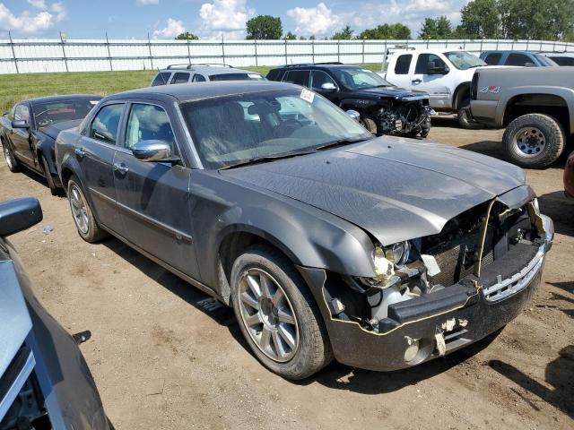 CHRYSLER 300C 2008 مع رقم تعريف المركبة 2C3KA63H68H163693 - صورة من المزاد