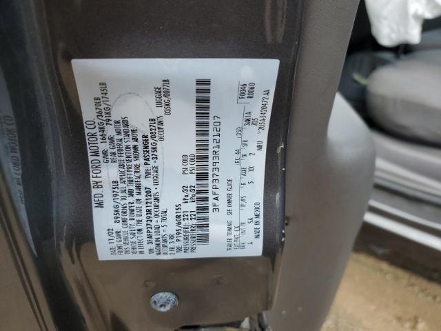 Photo 10 from auction – 2003 FORD FOCUS with VIN 3FAFP37393R121207