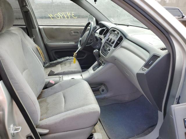 Photo 5 from auction – 2004 TOYOTA HIGHLANDER with VIN JTEGD21A440101369