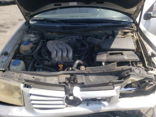 Photo 7 from auction – 2000 VOLKSWAGEN JETTA GL with VIN 3VWRC29M5YM004227
