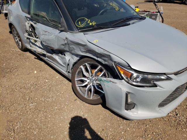 Photo 9 from auction – 2016 TOYOTA SCION TC with VIN JTKJF5C79GJ018728