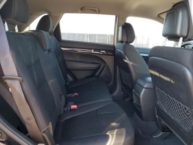 Photo 6 from auction – 2015 KIA SORENTO LX with VIN 5XYKTCA62FG614197