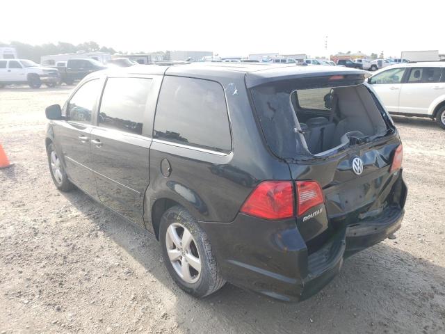 Photo 3 from auction – 2010 VOLKSWAGEN ROUTAN SE with VIN 2V4RW3D1XAR242592