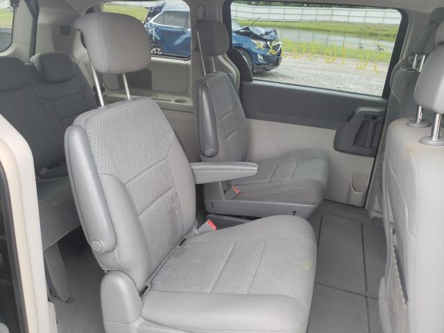 Photo 6 from auction – 2010 CHRYSLER TOWN & COU with VIN 2A4RR5D17AR460447