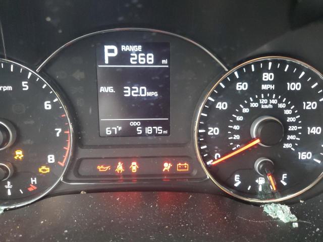 Photo 8 from auction – 2017 KIA FORTE LX with VIN 3KPFK4A78HE072851