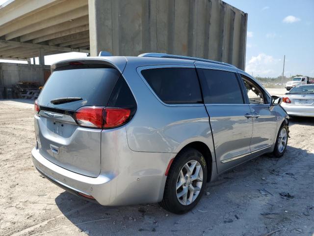 Photo 4 from auction – 2019 CHRYSLER PACIFICA T with VIN 2C4RC1EG6KR628549