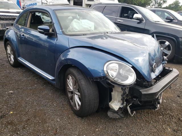 VOLKSWAGEN BEETLE SE 2017 with VIN 3VWJ17AT8HM617428 - Photo from auction