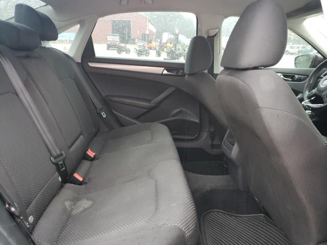 Photo 6 from auction – 2013 VOLKSWAGEN PASSAT S with VIN 1VWAP7A33DC041919