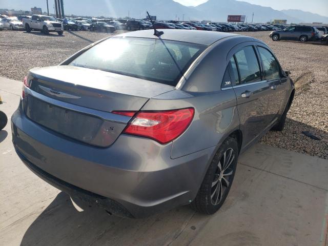 Photo 4 from auction – 2013 CHRYSLER 200 TOURIN with VIN 1C3CCBBG5DN738044