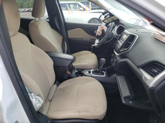 Photo 5 from auction – 2017 JEEP CHEROKEE L with VIN 1C4PJLCB1HW549175