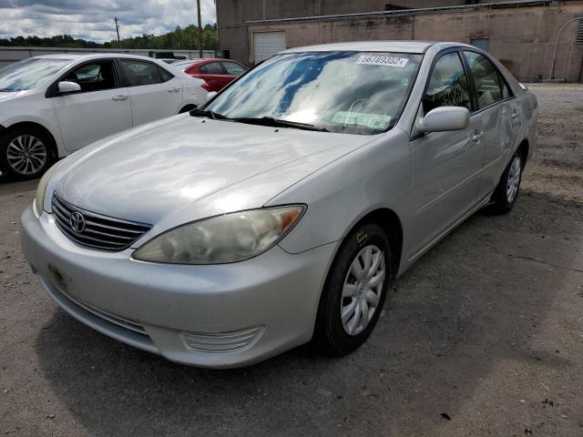 Photo 2 from auction – 2005 TOYOTA CAMRY LE with VIN 4T1BE30K65U006801