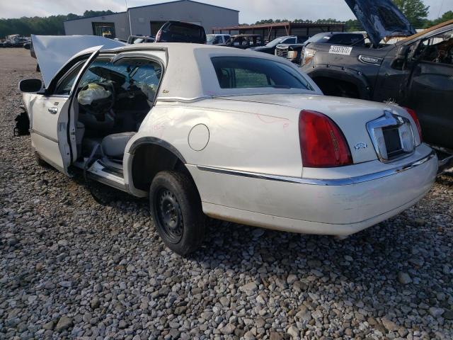 Photo 3 from auction – 2000 LINCOLN TOWN CAR C with VIN 1LNHM83W2YY934207