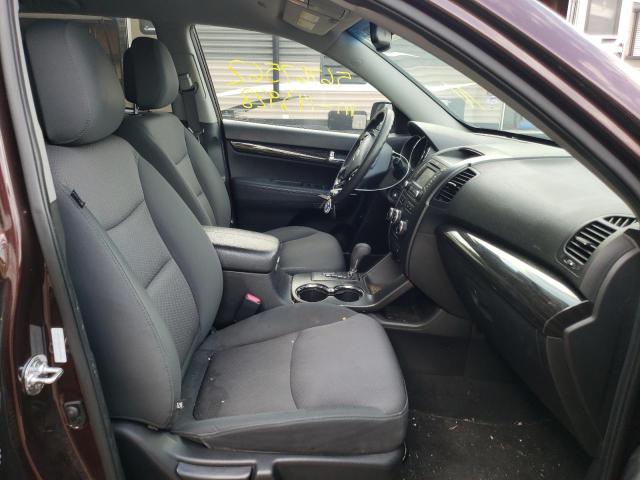 Photo 5 from auction – 2013 KIA SORENTO LX with VIN 5XYKT3A67DG390986
