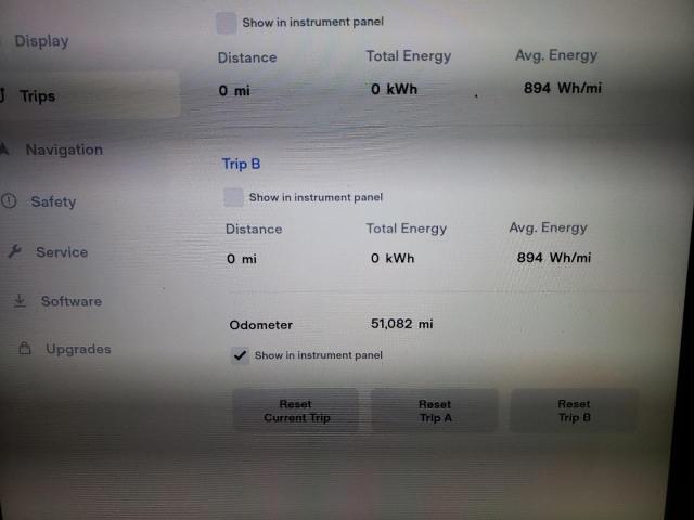 Photo 8 from auction – 2020 TESLA MODEL X with VIN 5YJXCAE28LF263896