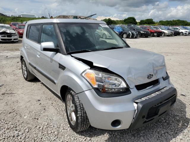 KIA SOUL + 2010 with VIN KNDJT2A20A7114466 - Photo from auction