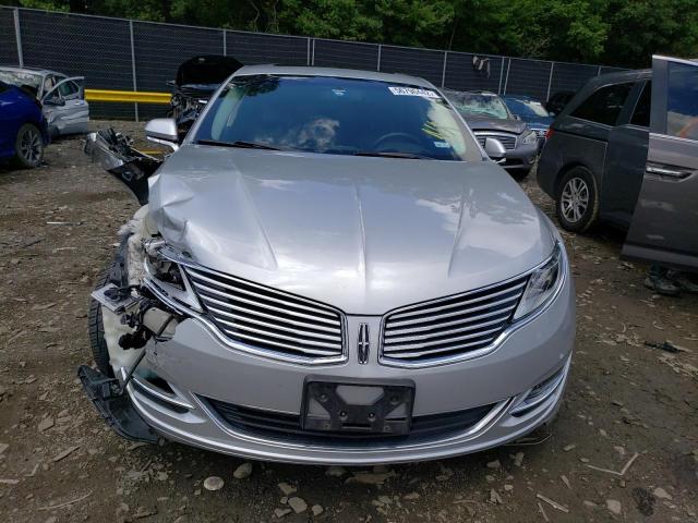Photo 9 from auction – 2016 LINCOLN MKZ with VIN 3LN6L2J98GR631028