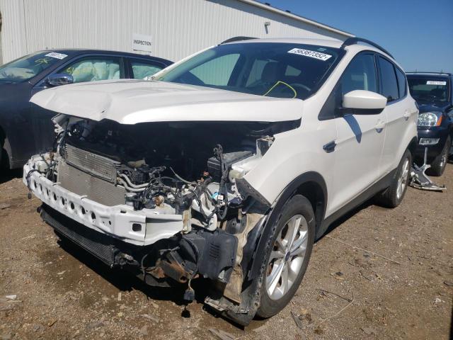 Photo 2 from auction – 2017 FORD ESCAPE SE with VIN 1FMCU9GD0HUB09590