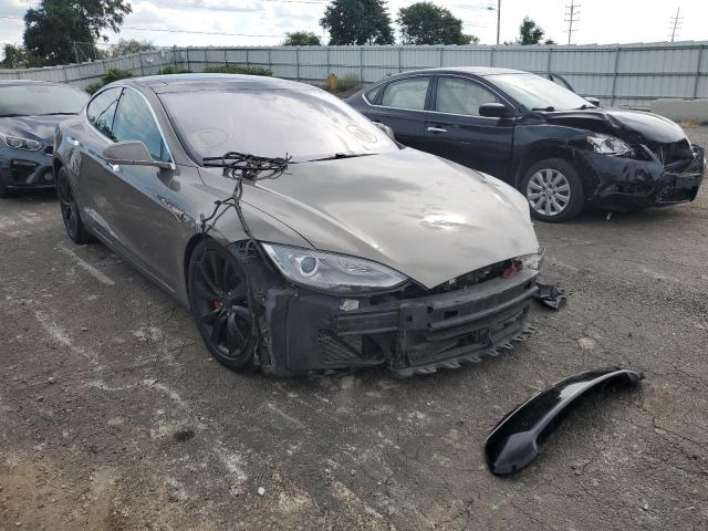 TESLA MODEL S 90 2015 with VIN 5YJSA1V27FF098055 - Photo from auction