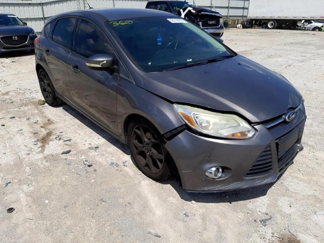 FORD FOCUS SE 2013 مع رقم تعريف المركبة 1FADP3K27DL213583 - صورة من المزاد