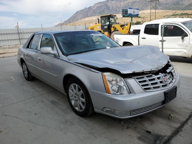 CADILLAC DTS PREMIU 2011 with VIN 1G6KH5E63BU143101 - Photo from auction