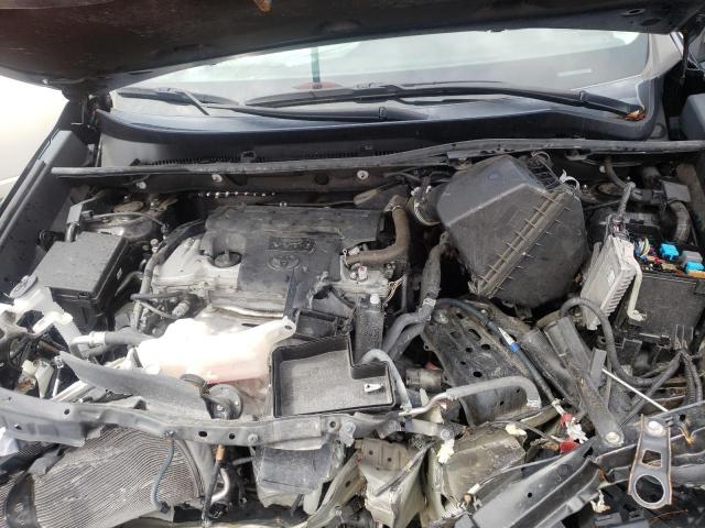 Photo 7 from auction – 2018 TOYOTA RAV4 LE with VIN 2T3ZFREV6JW520604