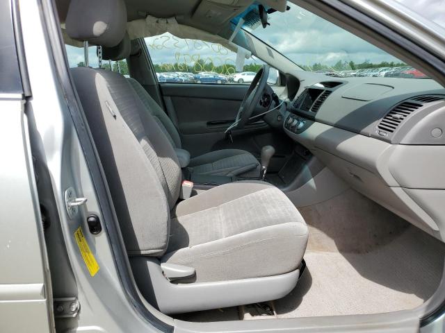 Photo 5 from auction – 2005 TOYOTA CAMRY LE with VIN 4T1BE30K65U006801