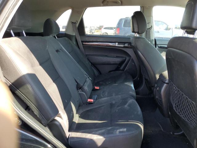 Photo 6 from auction – 2015 KIA SORENTO LX with VIN 5XYKTDA75FG591304