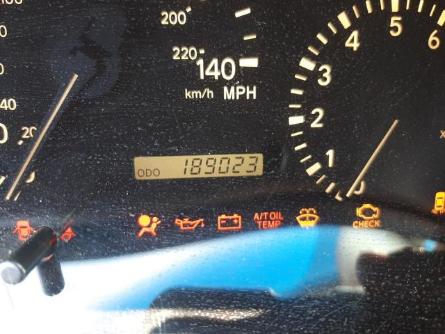 Photo 8 from auction – 2002 LEXUS RX 300 with VIN JTJHF10UX20275224