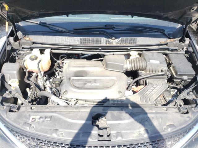 Photo 7 from auction – 2017 CHRYSLER PACIFICA T with VIN 2C4RC1DG0HR607576
