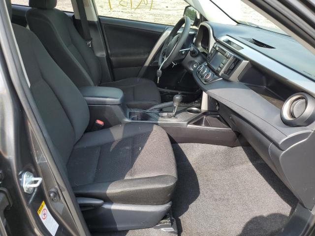 Photo 5 from auction – 2015 TOYOTA RAV4 LE with VIN JTMZFREV5FD067578