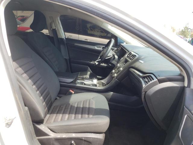 Photo 5 from auction – 2017 FORD FUSION SE with VIN 3FA6P0HD0HR196570