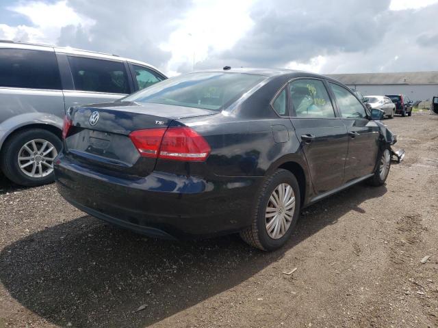 Photo 4 from auction – 2014 VOLKSWAGEN PASSAT S with VIN 1VWAS7A33EC034050