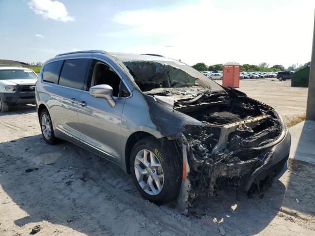 CHRYSLER PACIFICA T 2019 with VIN 2C4RC1EG6KR628549 - Photo from auction